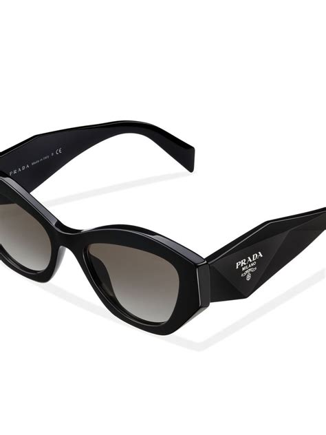 luxottica occhiali sole prada spr02q56|Occhiali da sole di Prada da donna .